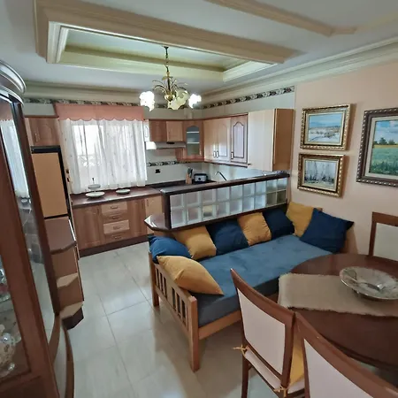 빌라 Ocean View, Air-condition, Swimming Pool 아데제